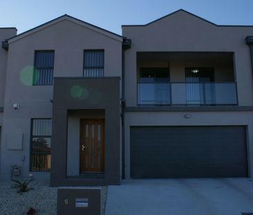 6 Haven Street, Harrison ACT, Belconnen - Photo 6