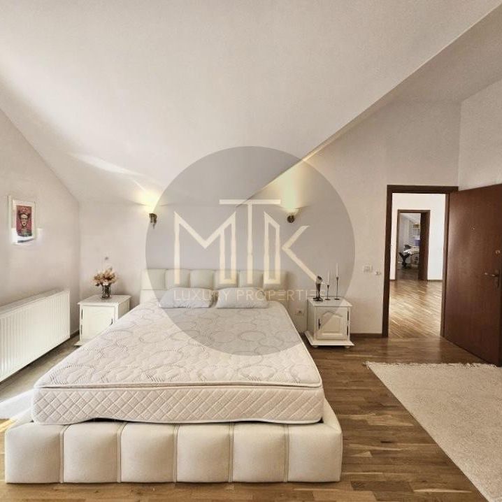 Exclusiv | Vila 5 camere Iancu Nicolae | 2 Locuri de parcare - Fotografie 1