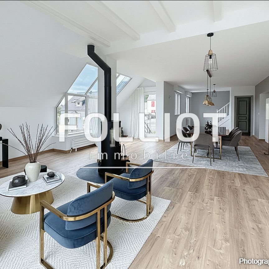 A louer : Maison d'architecte à Fougères 6 pièce(s) 149.78 m2 - Photo 1