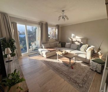 Springfields, Llanelli, SA15 - Photo 1