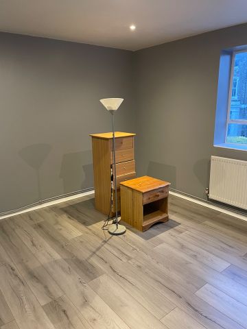 2 Bed Flat, Purpose Built, SE13 - Photo 4