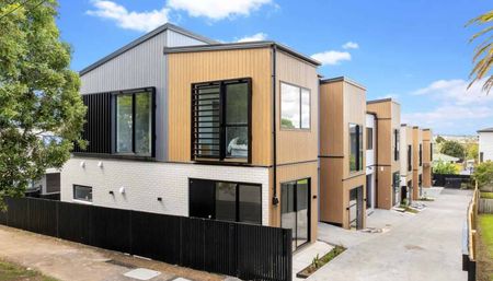 Bag yourself the best on Bagnall - Photo 3