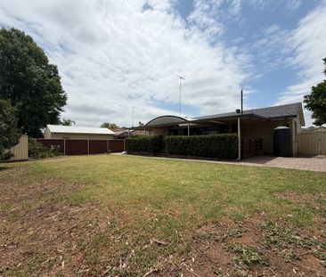 3 Bedroom Family Home - Photo 5