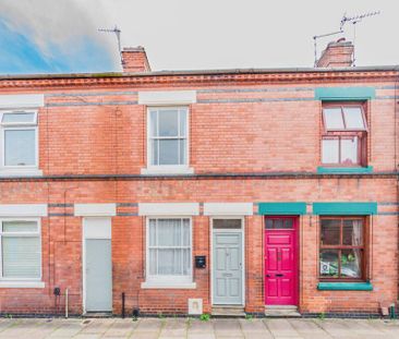 3 bedroom terraced house to rent - Photo 6