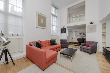 The Academy, Lawn Lane, Vauxhall, London SW8 - Photo 2