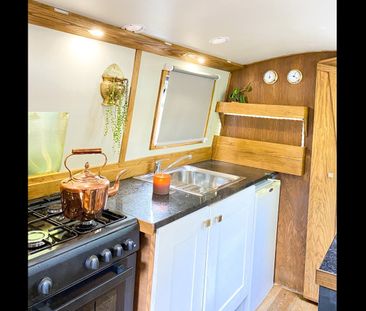 1 Bed House Boat, Lark Row, E2 - Photo 5