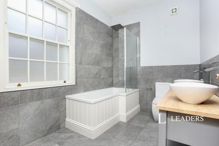 2 bedroom detached house to rent - Photo 3
