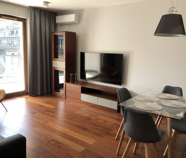 Apartament na wynajem, ul. Grzybowska, Warszawa Śródmieście - Photo 1