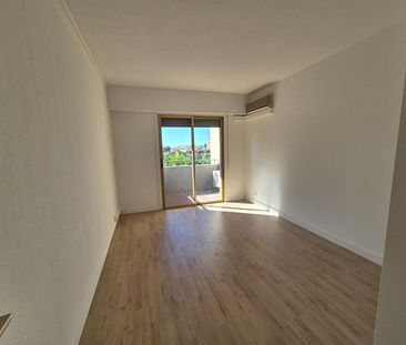 Location Appartement 2 pièces 27m² LE CANNET 06110 - Photo 1