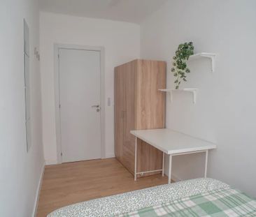Carrer del Salvador, Torrent, Valencian Community 46900 - Photo 2