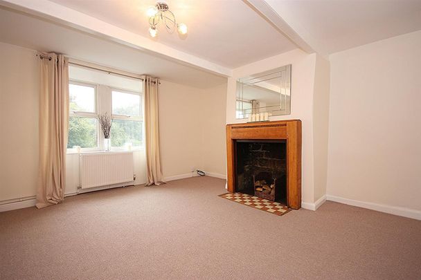 3 bedroom terraced house to rent - Photo 1