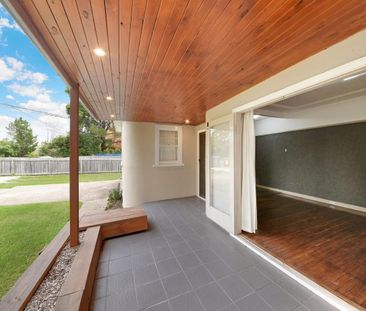 Light, Bright & Spacious Home - Available Now - Photo 2