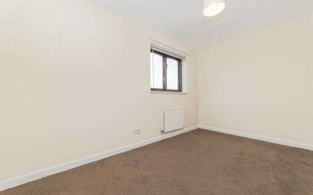 Price £895 pcm - Available 01/12/2025 - Unfurnished - Photo 4