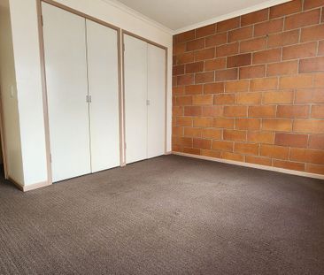 Comfortable & Convenient Living in Ipswich - Photo 2