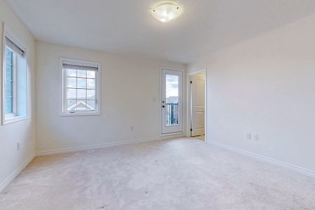 For Lease - 12 Fiesta Way, Whitby, Ontario - Photo 4