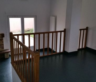 Location Appartement 3 pièces 64m² - Photo 2