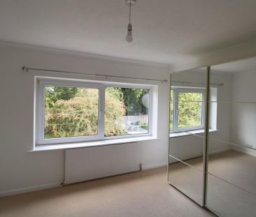 3 bedroom detached house to rent - Photo 3