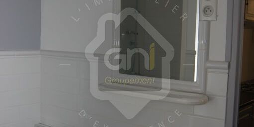 A louer Arles Roquette Studio en RdC, - Photo 3