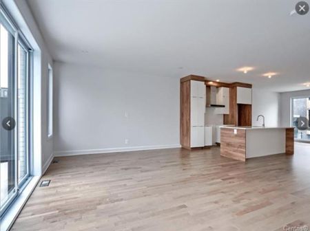 Maison à étages à louer - Candiac Maison à étages à louer - Candiac - Photo 2