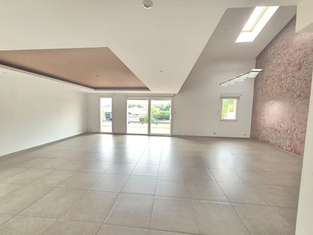 Appartement T5 près de GOLBEY à louer - Photo 4