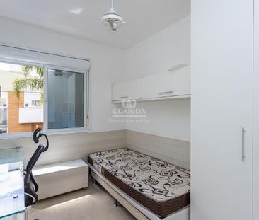 Casa semimobiliada em condomínio, com 3 dormitórios, sendo 1 suíte,... - Foto 6