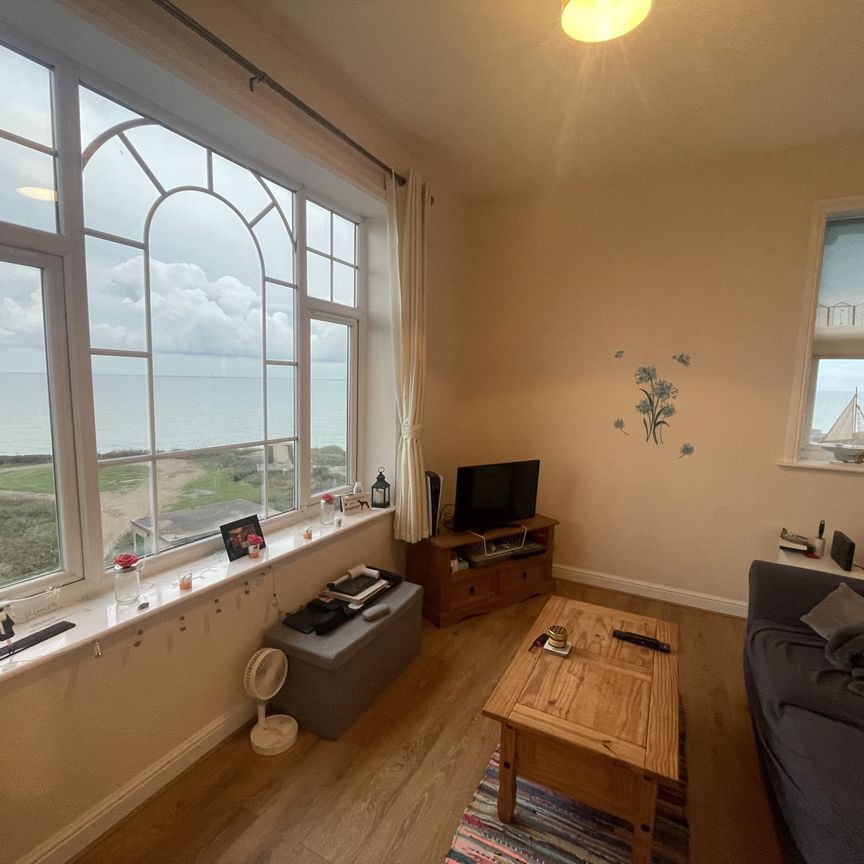 Cromer Road, Norwich, Mundesley - Photo 1