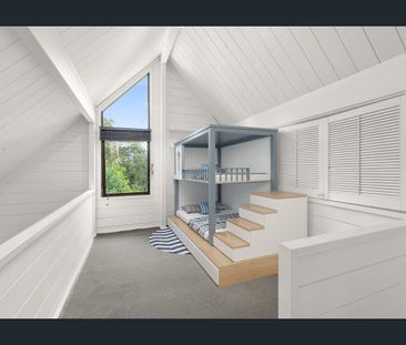 CHARACTER HOME ON MOUNTAIN VIEW ROAD - Photo 6