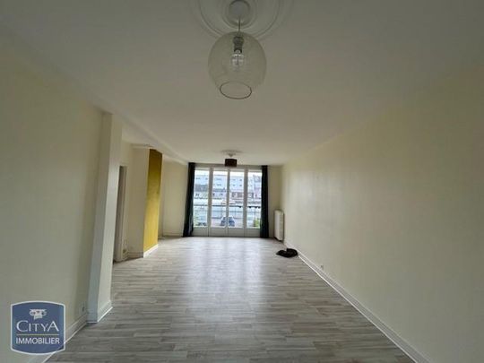 Location Appartement 3 pièces 92m² ST NAZAIRE 44600 - Photo 1