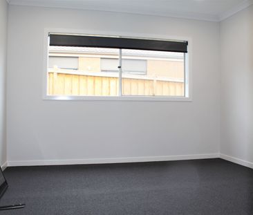 LUXURIOUS HOME IN GREAT LOCATION!!! - Photo 1