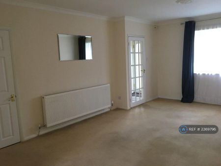 3 bedroom terraced house to rent - Photo 5