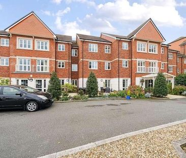 St. Lukes Road, Maidenhead, SL6 - Photo 1