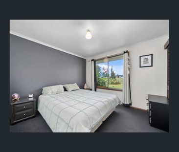 23 Grange Road East, Rokeby, Tas 7019 - Photo 3