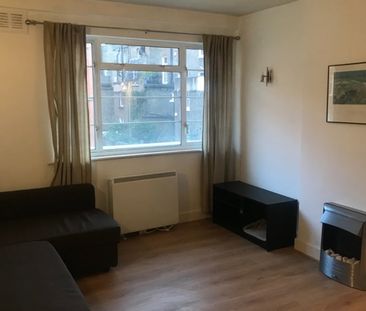 Room in a Shared Flat, Hamlet Gardens, W6 - Photo 4