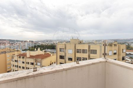 Apartamento T3 em Lisboa - Photo 4