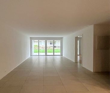 "Moderne grosszügige Familienwohnung" - Photo 1