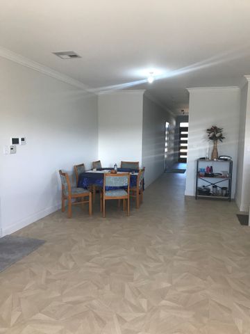 3-bedroom shared house / townhouse, Corkwood Circuit - Photo 4