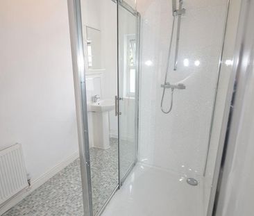 4 bedroom terraced house to rent - Photo 1