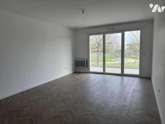 LOCATION APPARTEMENT L'HUISSERIE - Photo 1