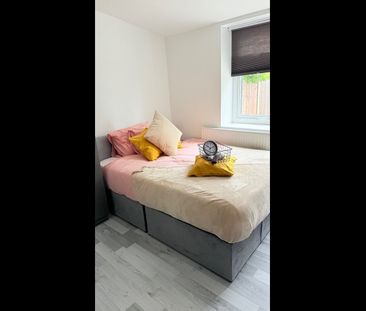Room in a Shared House, Northumberland Road, HA2 - Photo 1