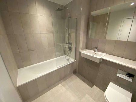 AVAILABLE NOW! BRAND NEW Fully Furnished One Double Bedroom, One Bathroom Apartment at the Victoria Riverside development. - Photo 2