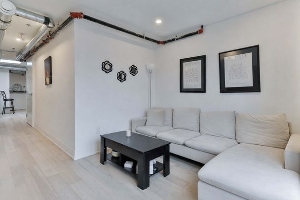 For Lease - 1171 Dundas Street Unit# 4, Toronto, Ontario - Photo 1