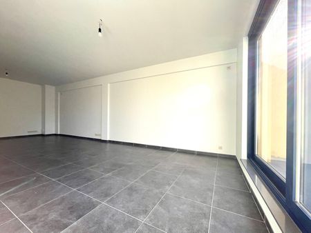 Ruim duplex app met 2 slpks, bureau en terras in centrum - Photo 5