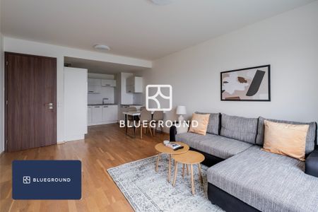 Apartment for rent, 2+kk - 1 bedroom, 56m - Photo 2