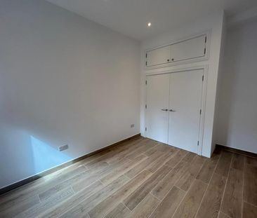 174 High Street, Guildford - 1 bedroomProperty for lettings - Seymours - Photo 1