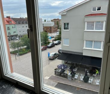 Drottninggatan 14 - Photo 3