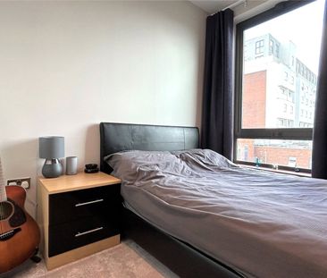 1 bedroom Flat in The Ring, Bracknell - Photo 4