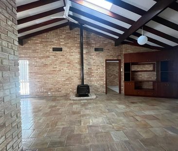 5 Oleander Place, East Bunbury, WA 6230 - Photo 6