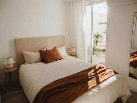 Avinguda del Cid, Valencia, Valencian Community 46018 - Photo 2