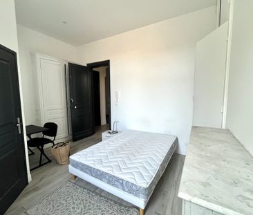 Location Appartement 11 pièces 253m² ROUBAIX 59100 - Photo 3