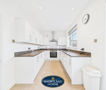 3 bedroom terraced house to rent - Photo 6